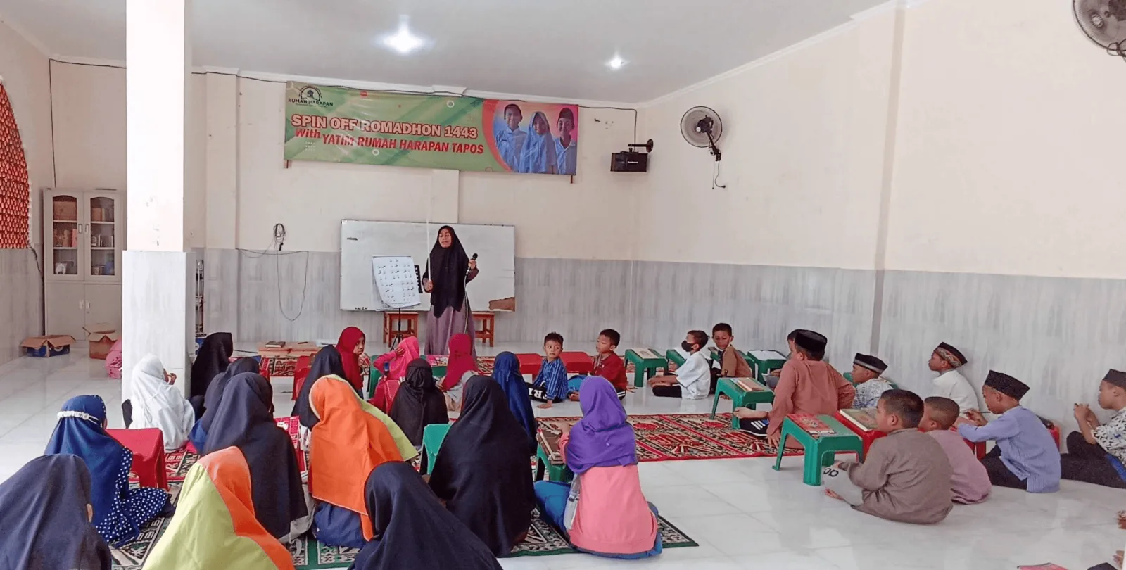 Kelas mengaji anak-anak binaan bersama ustadzah